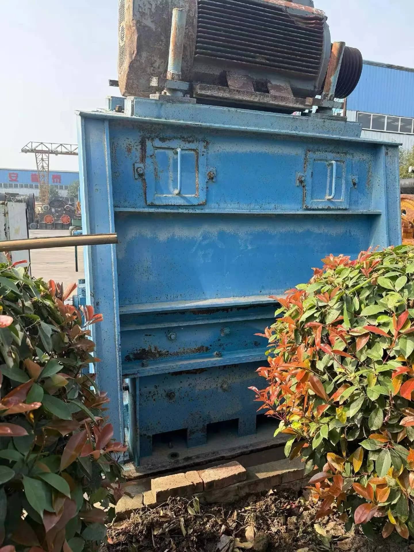 PF 1214高品质花岗岩和玄武岩反击式破碎机、玄武岩冲击破碎设备、采石场和矿山用砂岩冲击式破碎机 缩略图 6