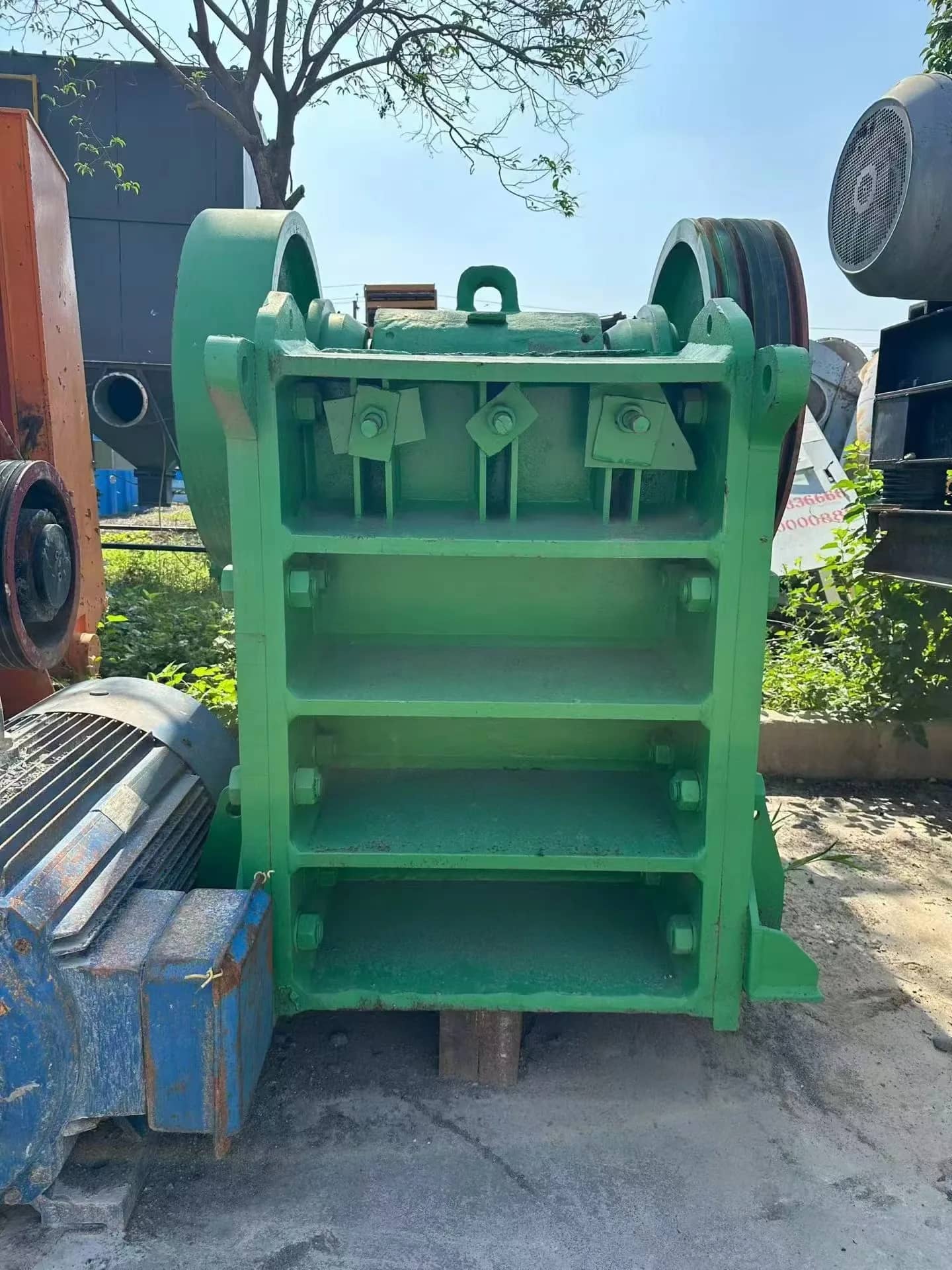 二手欧版500*750颚式破碎机，用于碎石，性价比高，适用于砂砾场、建筑工地 2001-4000