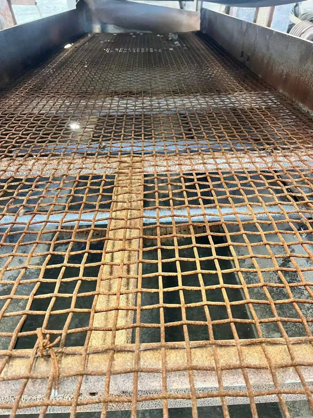 二手移动破碎机组1214箱式锤式破碎机轴承配套2YK1235双层振动筛移动式碎石机 详情图 9