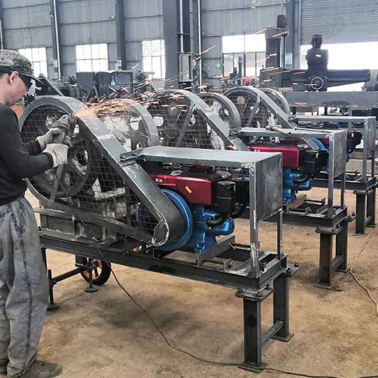 轮式移动破碎筛分设备 PE400600 用于矿石采石场石材施工的初级颚式破碎机振动筛 详情图 10