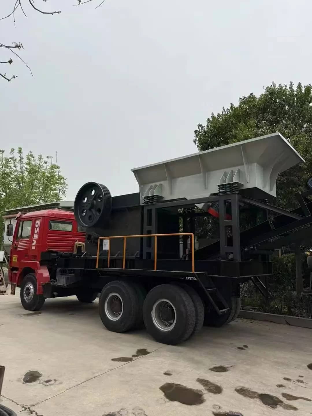 高性价比移动式车载PEX 5001500颚式破碎机振动给料机排料输送机二次碎石机 详情图 8