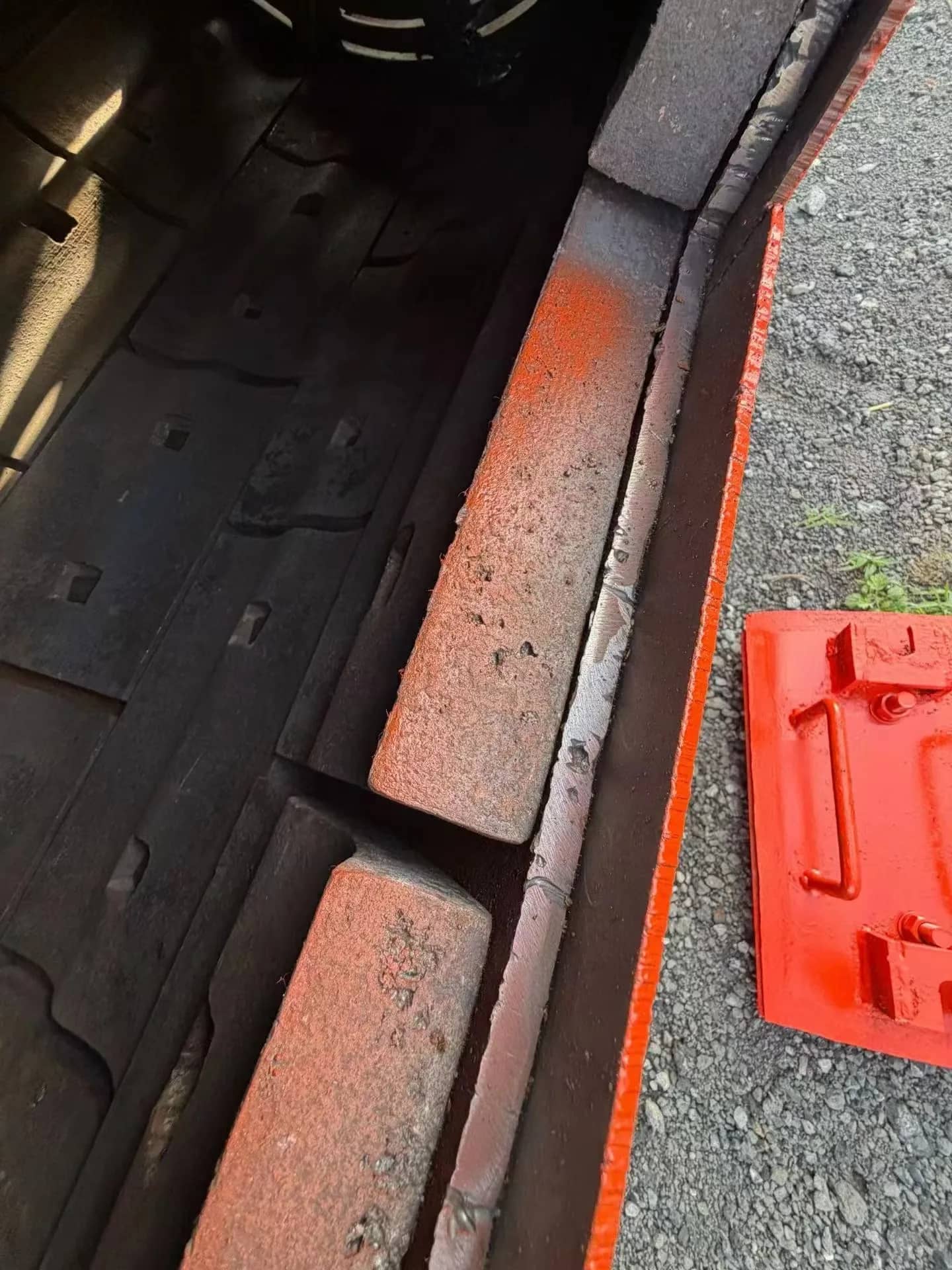 12004500矿石研磨球磨机型号1245配备齿轮轴承合金耐磨衬板湿式金矿石研磨机 详情图 11