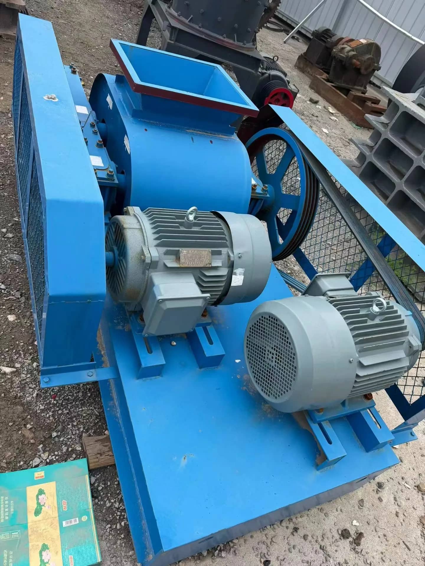 400450双齿辊式破碎机轴承狼齿辊式破碎机,适用于煤矸石、石灰石、建筑垃圾 详情图 7