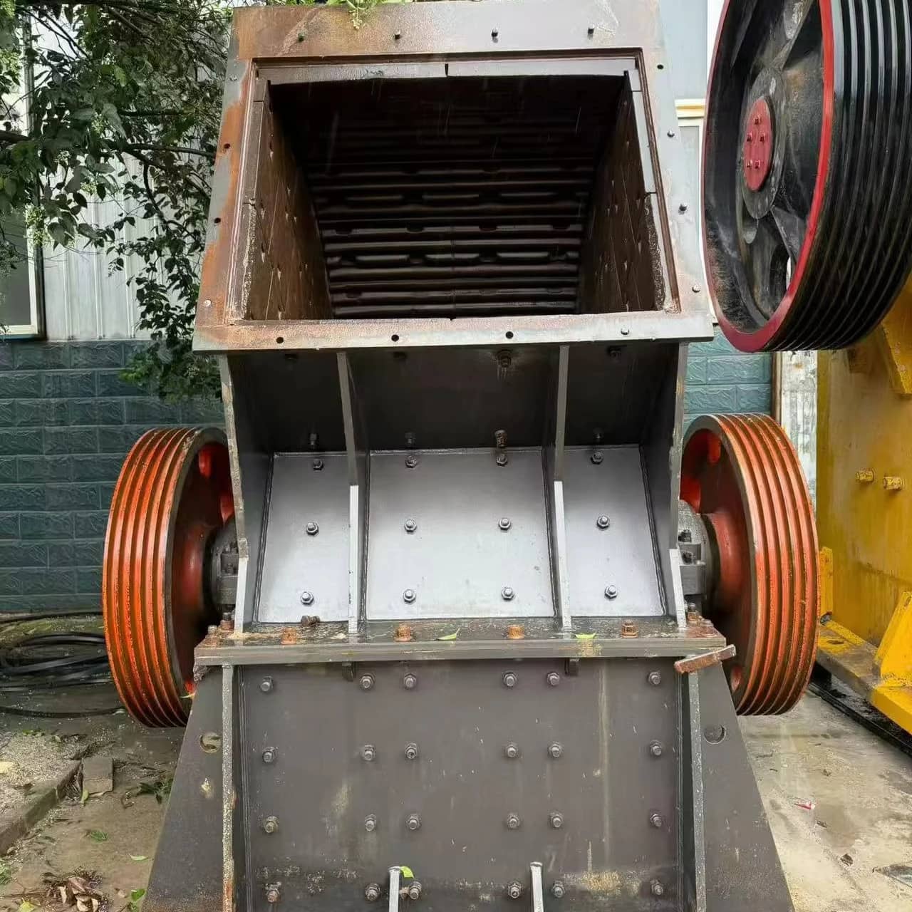 PCZ1512重型锤式破碎机单级碎石机石灰石河卵石建筑垃圾骨料破碎机