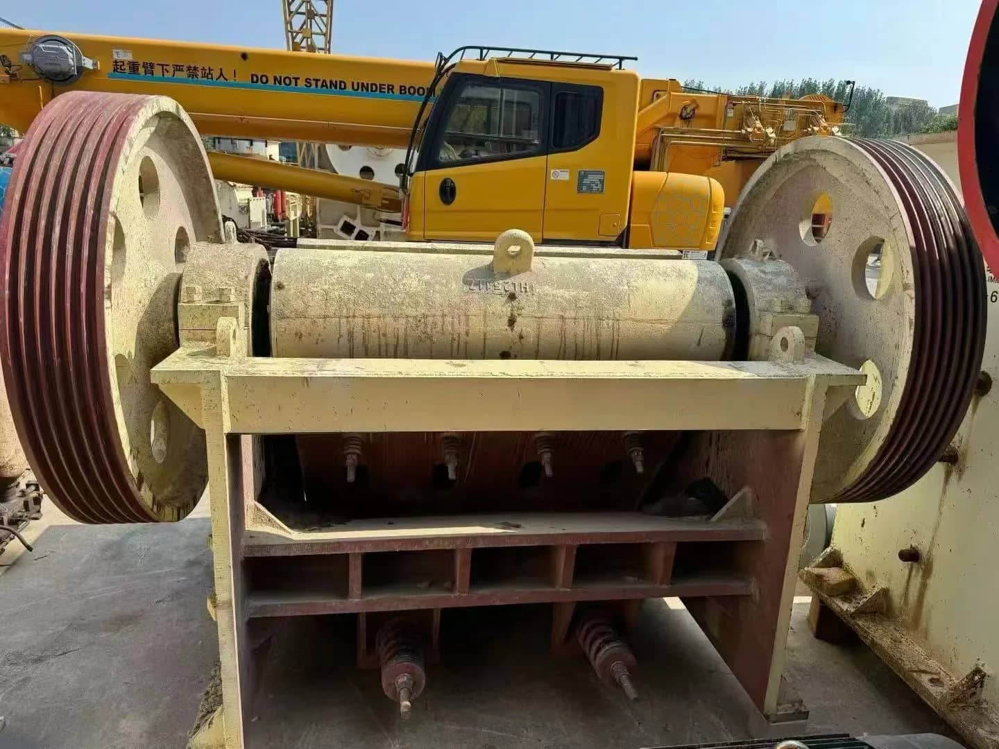 二手6001800细颚式破碎机PEX6001800高容量二级花岗岩河卵骨料生产线电机 详情图 7