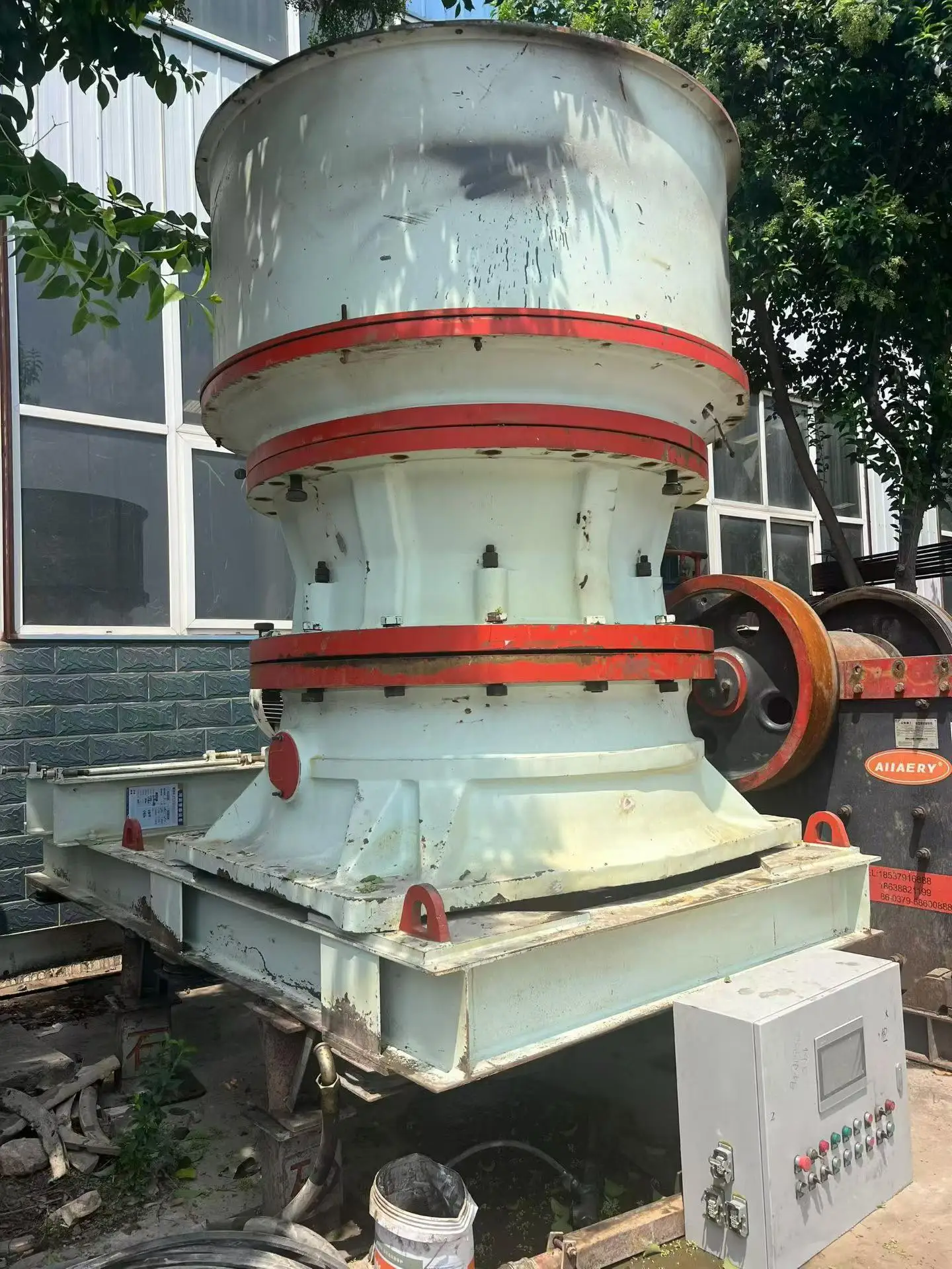 SC440 单缸液压圆锥破碎机,超粗腔体,250KW电机,最大给料量450mm,适用于硬岩、矿石、花岗岩二次破碎 详情图 10
