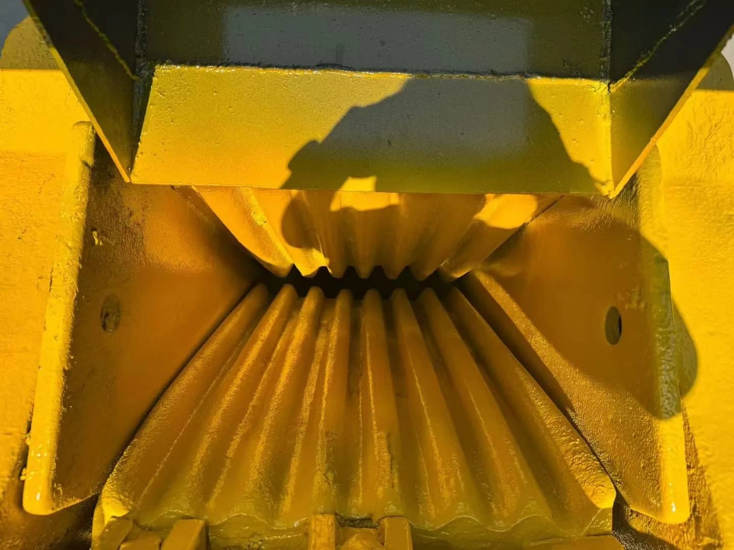 移动式PE400600颚式破碎设备 便携式颚式破碎机 振动给料机 带式输送机 最大处理量50t/h 石材破碎设备 详情图 9