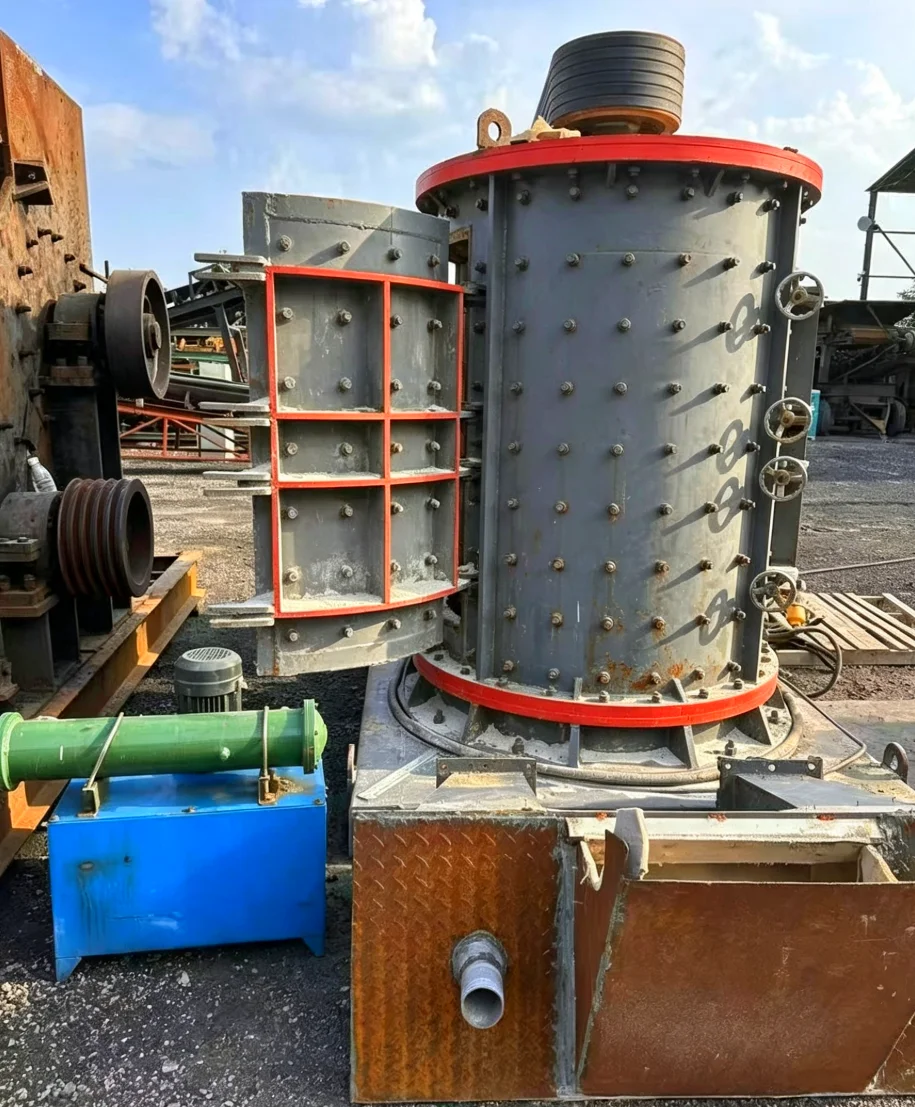 二手1250-6六排锤式立式复合制砂机,齿轮/电机/轴承,无筛底设计,适用于石灰石 详情图 9