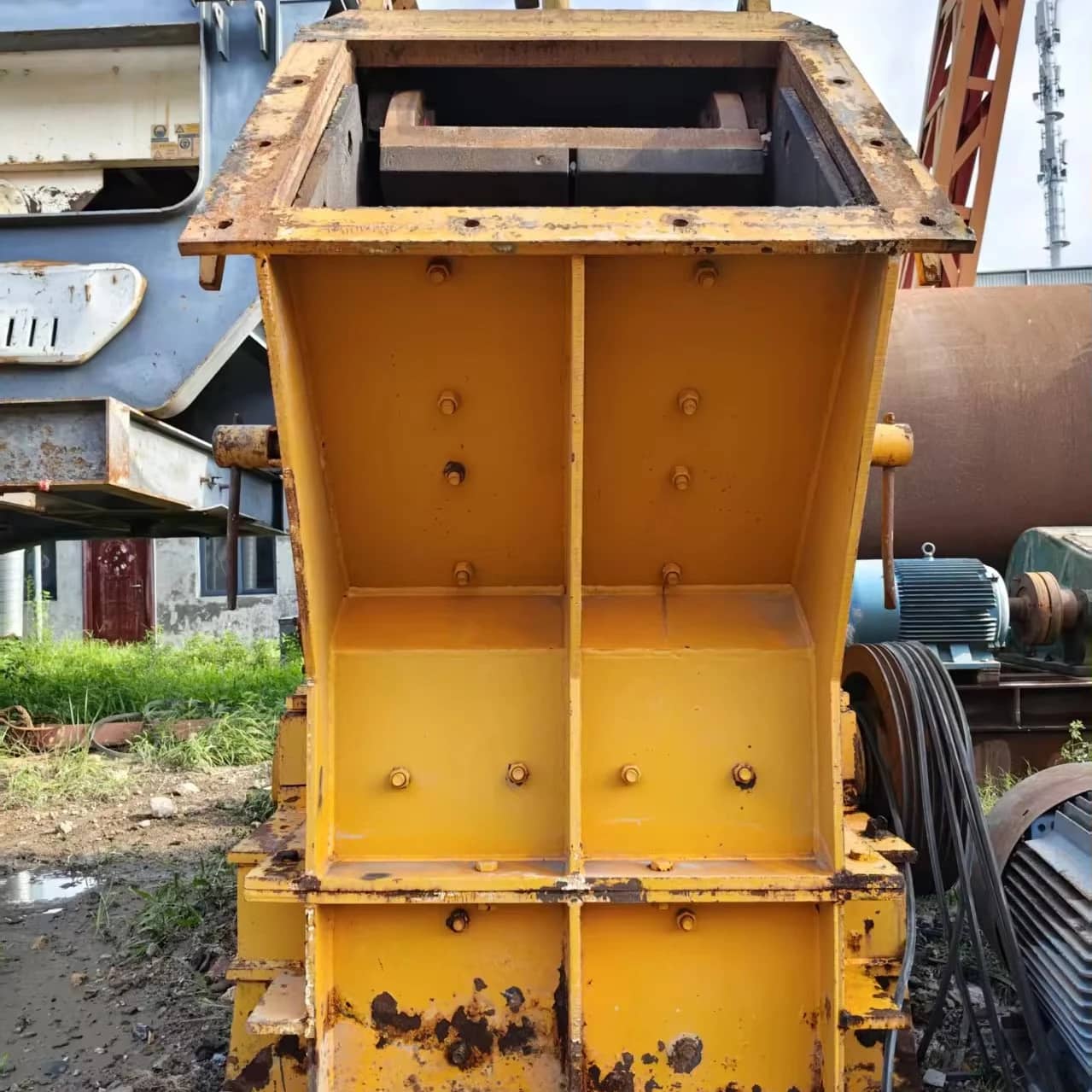 二手1007反击式破碎机 二手石材冲击破碎机 石材破碎机 石灰石建筑垃圾骨料制砂机
