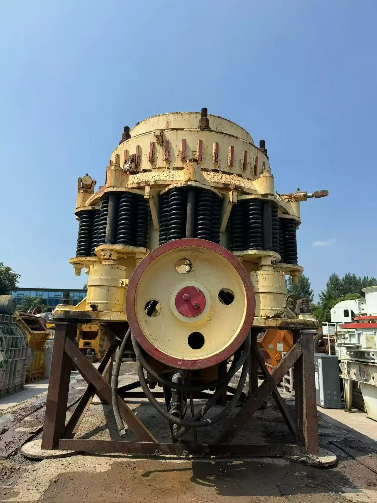 二手高效PY1200弹簧式圆锥破碎机 二手硬岩花岗岩玄武岩矿石破碎机 2001-4000小时视频 详情图 8