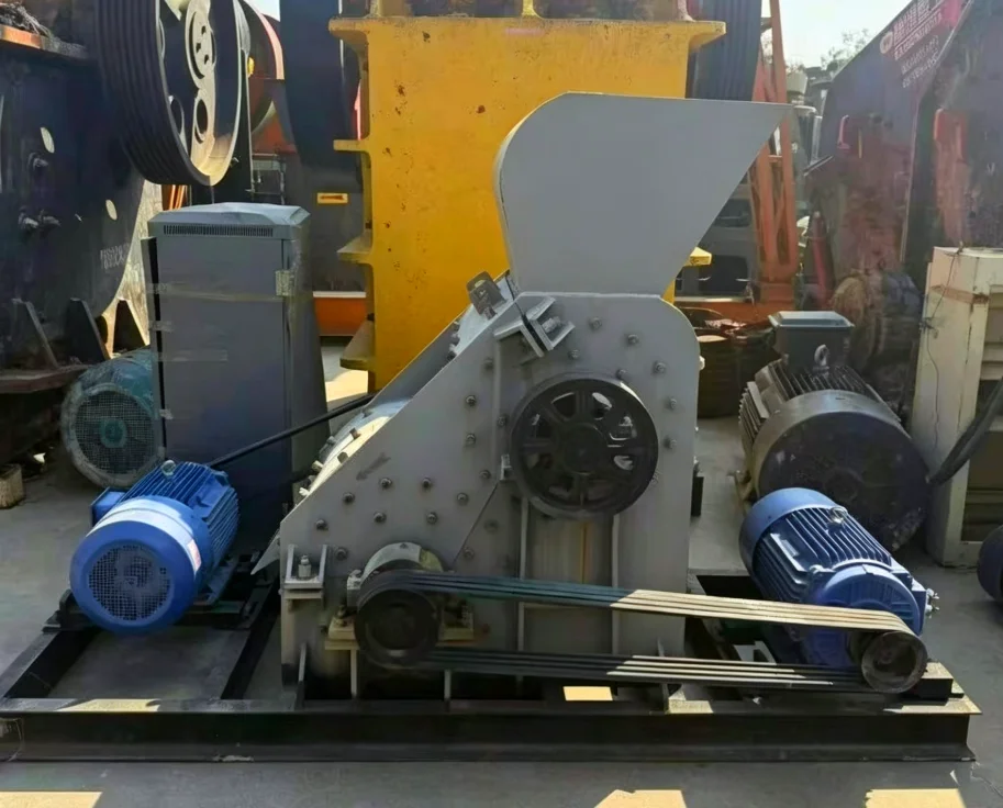 2PC 600600 双级锤式破碎机无筛底两转子设计，用于湿煤矸石破碎制砖厂视频