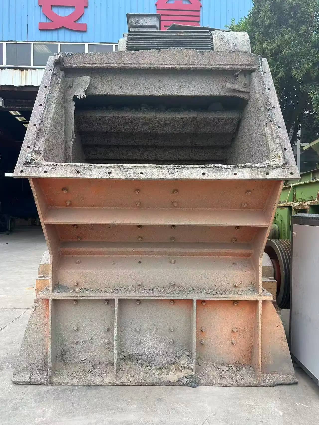 PF-1315 三室冲击式破碎机,配备200kW电机轴承,用于采石场二次碎石和骨料整形机 详情图 9