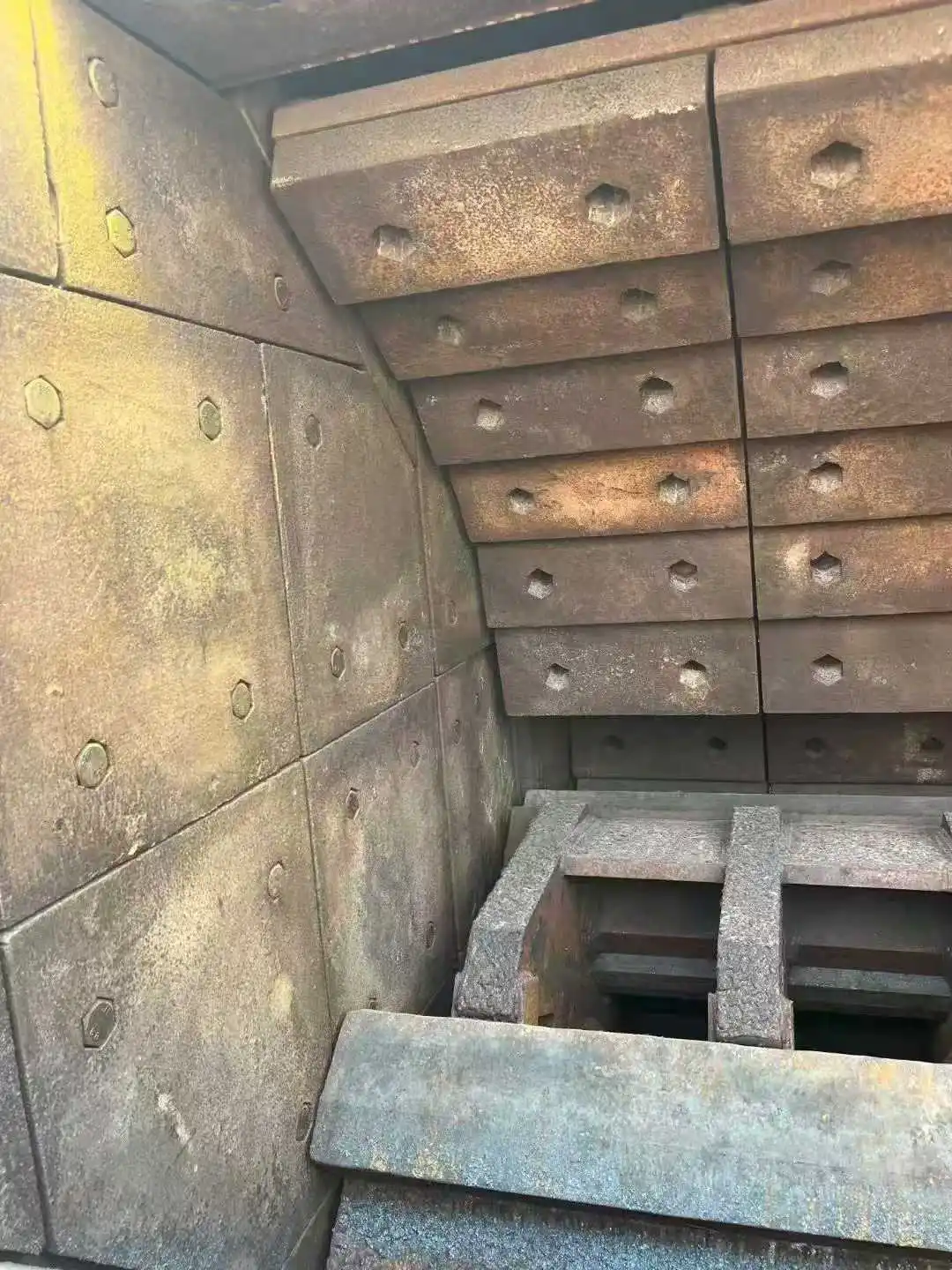 二手PF1520三室冲击式破碎机,带电机轴承,重型二次碎石设备,适用于大型采石场 详情图 4