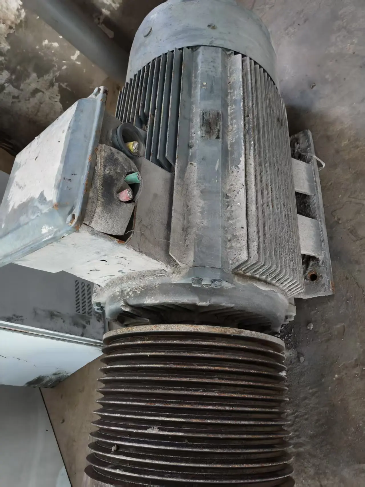 二手PE9001200主颚式破碎机912型碎石机220-380t/h完整电机电控柜视频检测 详情图 9