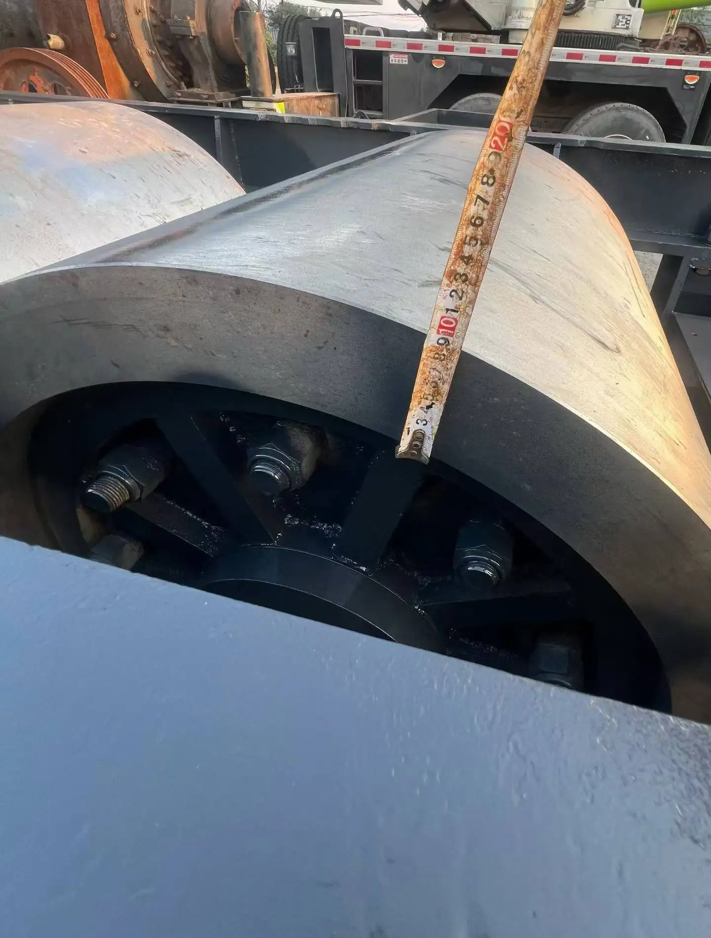 二手1010双齿辊式制砂机电机轴承重量17000公斤，用于河石石英石制砂 缩略图 4