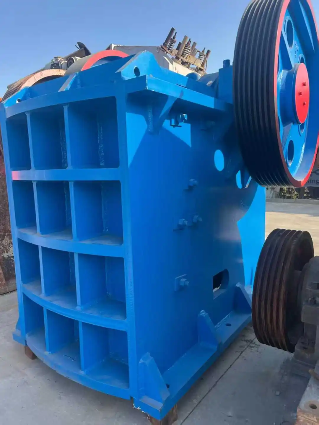 深腔式PE7501060主颚式破碎机110KW电机最大处理量200t/h矿用发动机硬岩花岗岩金矿石 Thumbnail 2