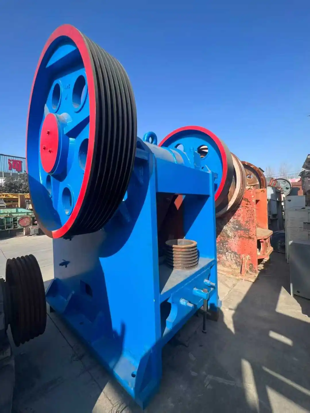 深腔式PE7501060主颚式破碎机110KW电机最大处理量200t/h矿用发动机硬岩花岗岩金矿石 Thumbnail 6