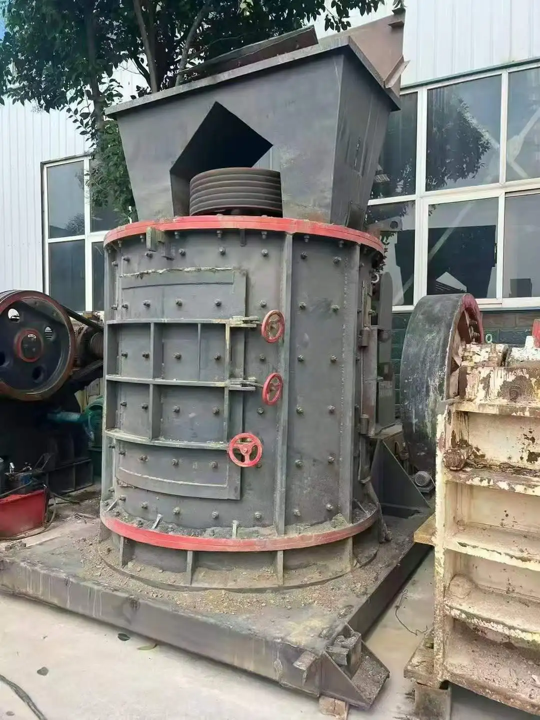二手PFL1750立轴制砂机4排锤复合破碎机100-200TPH高刚性160kw功率 Thumbnail 3